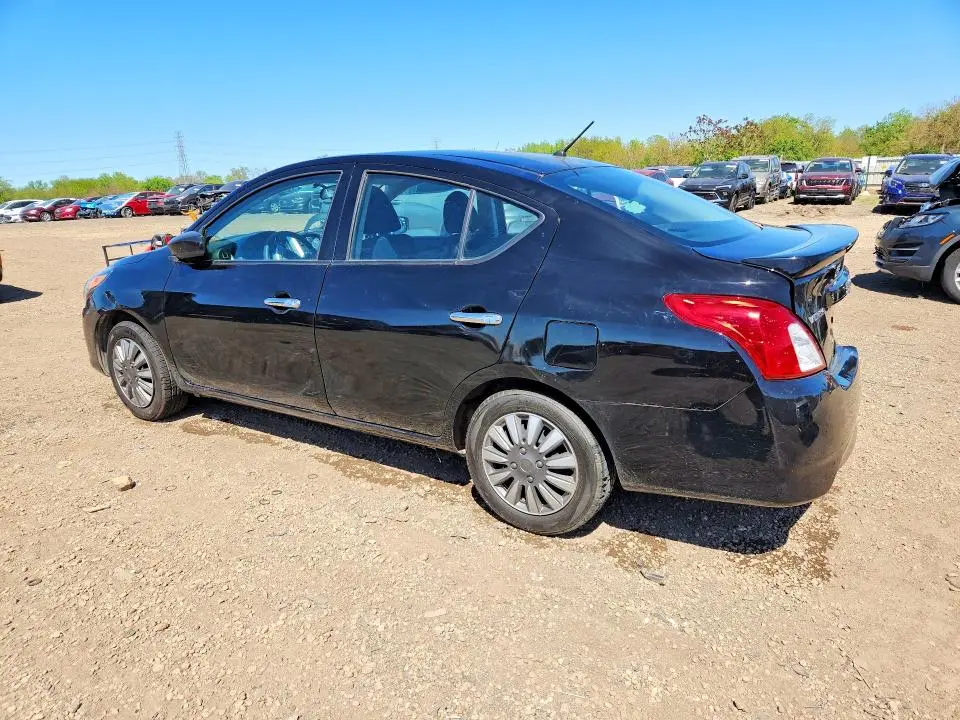 2019 NISSAN VERSA SV  