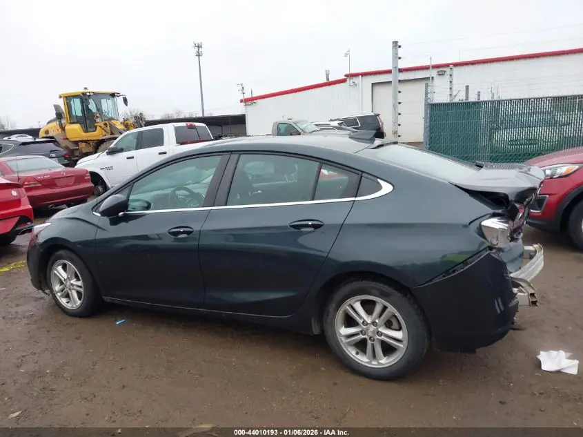 2018 CHEVROLET CRUZE LT AUTO