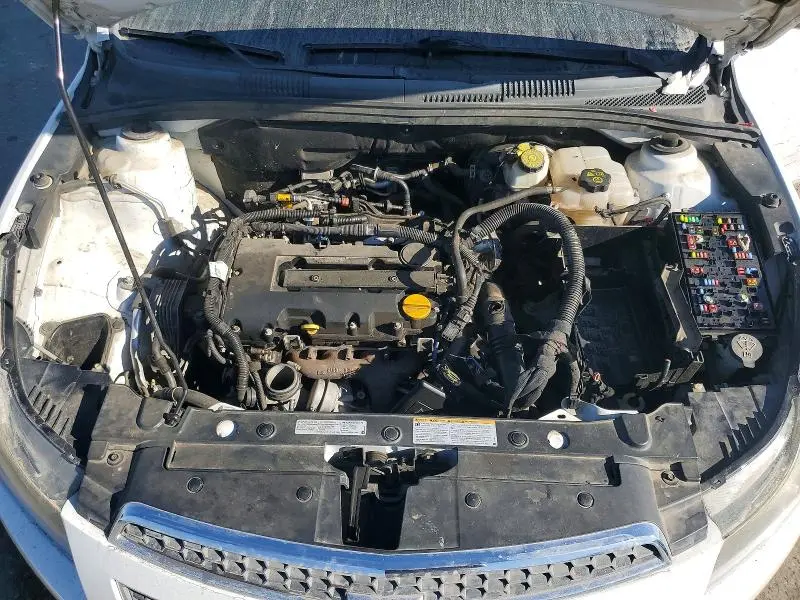 2014 CHEVROLET CRUZE LT  