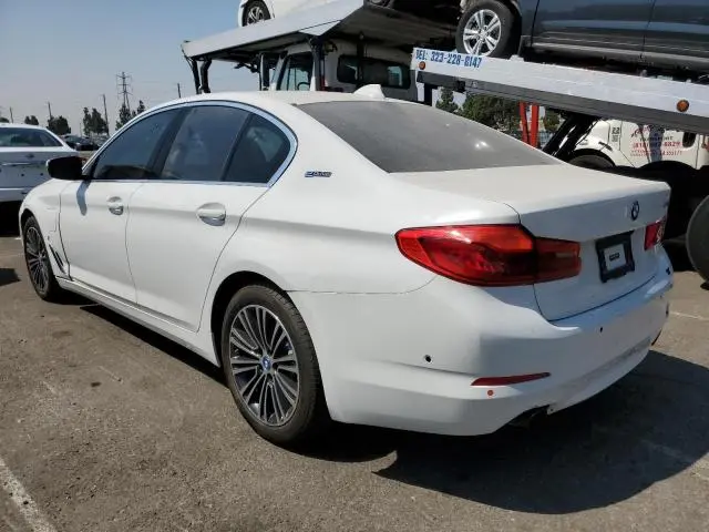 2019 BMW 530E