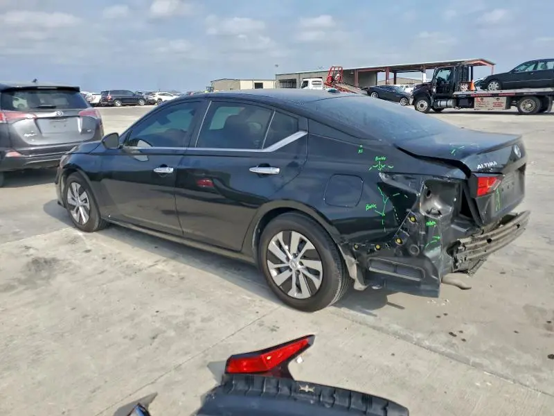 2019 NISSAN ALTIMA S  