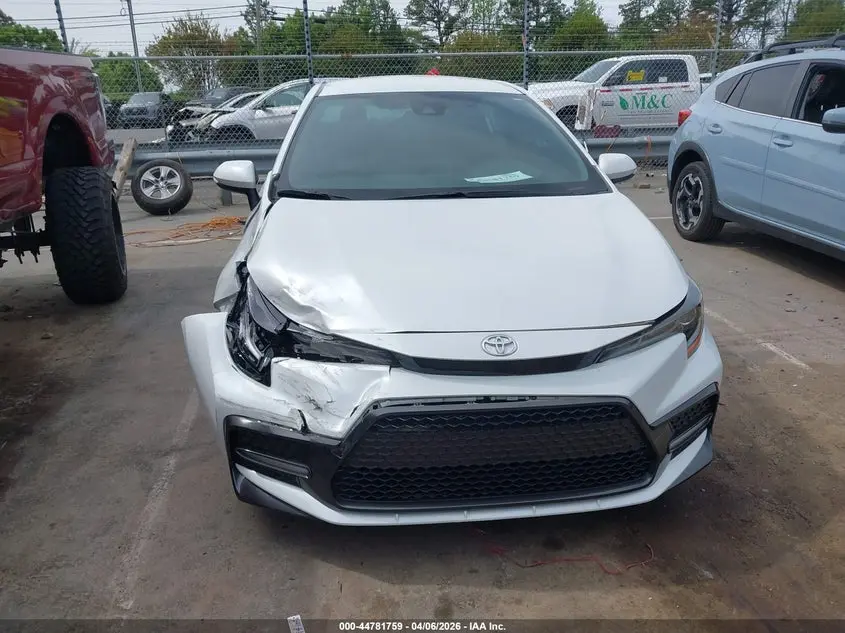 2022 TOYOTA COROLLA SE