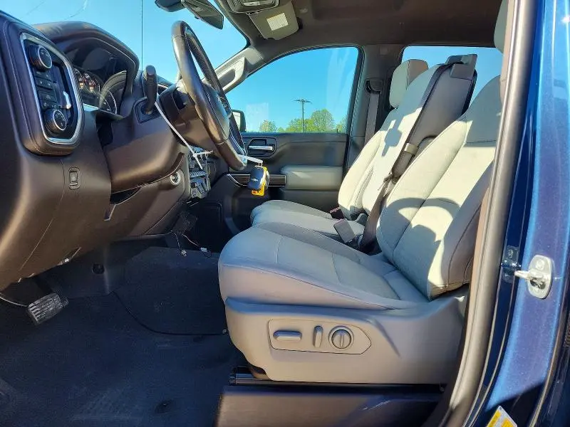 2020 CHEVROLET SILVERADO K1500 LT  
