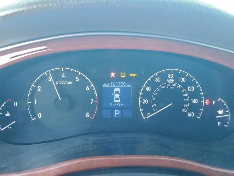 2013 HYUNDAI GENESIS 3.8L  