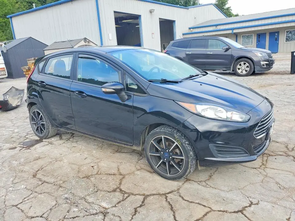 2019 FORD FIESTA SE  