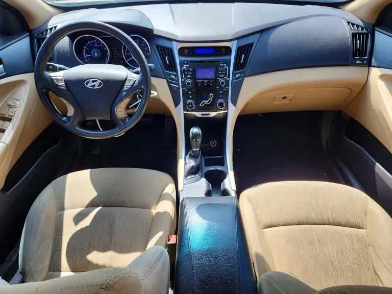 2011 HYUNDAI SONATA GLS  