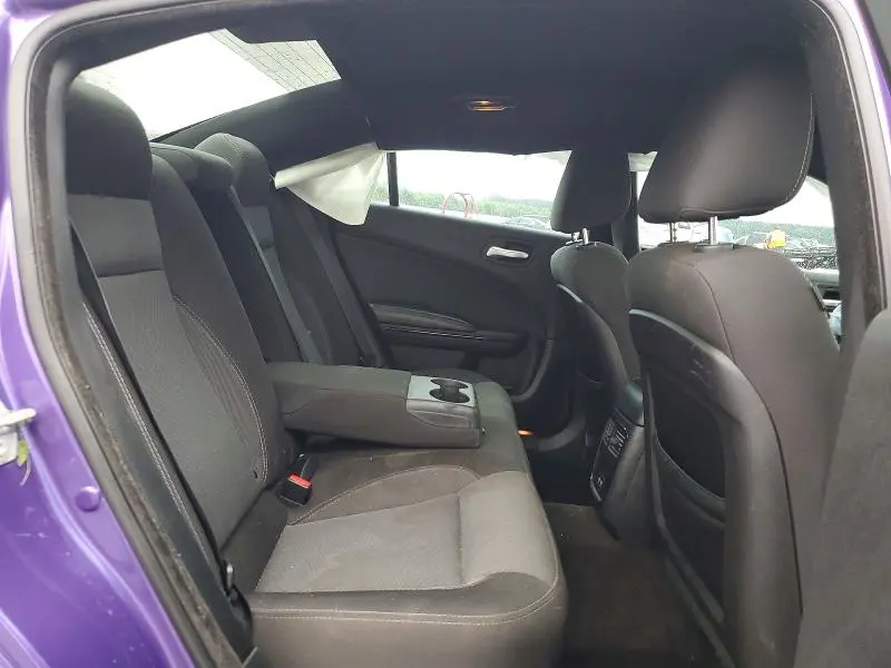 2018 DODGE CHARGER SXT  