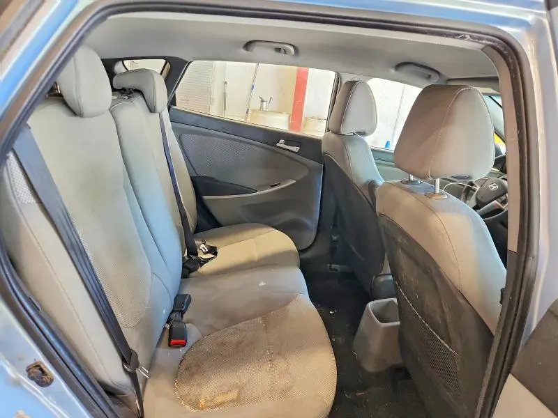 2013 HYUNDAI ACCENT GS  