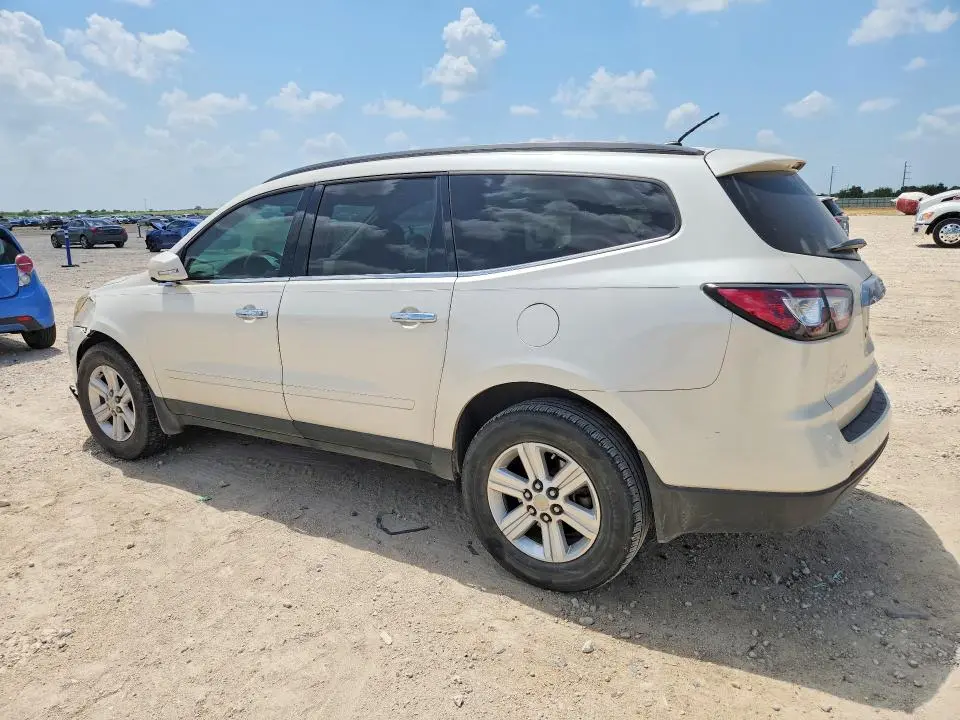 2014 CHEVROLET TRAVERSE LT  
