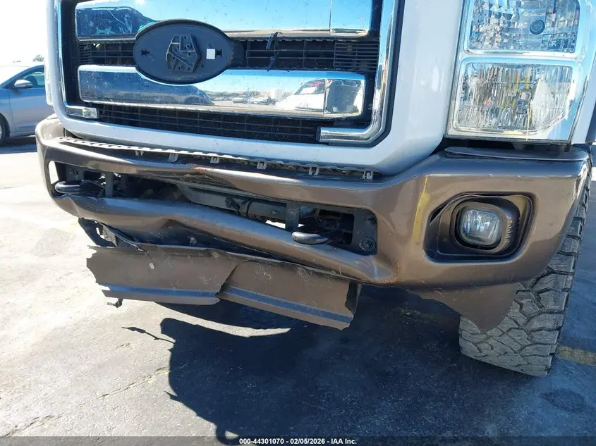 2015 FORD F-250 LARIAT