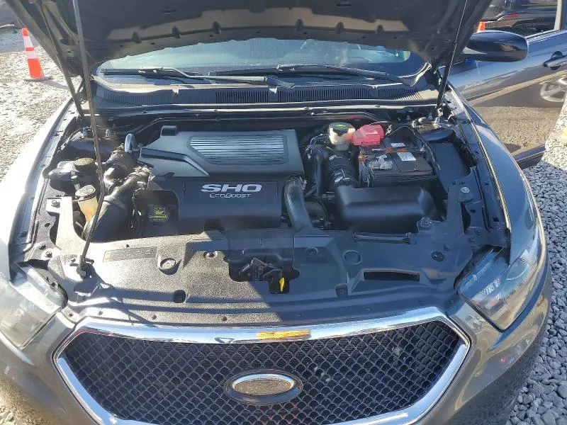 2013 FORD TAURUS SHO  