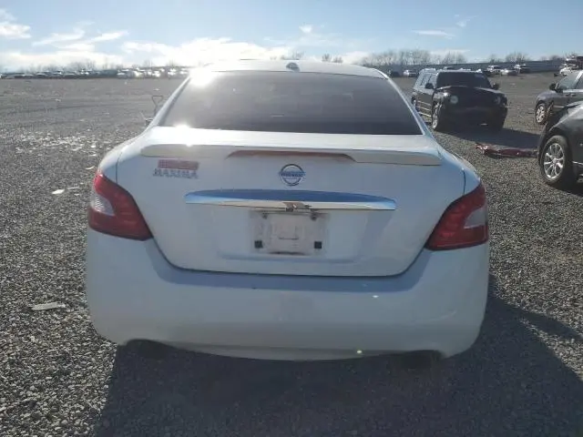 2010 NISSAN MAXIMA S