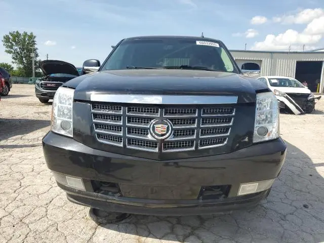 2014 CADILLAC ESCALADE LUXURY  
