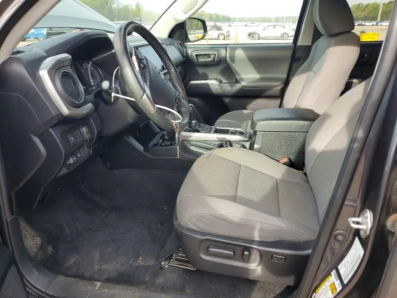 2021 TOYOTA TACOMA SR5 V6  