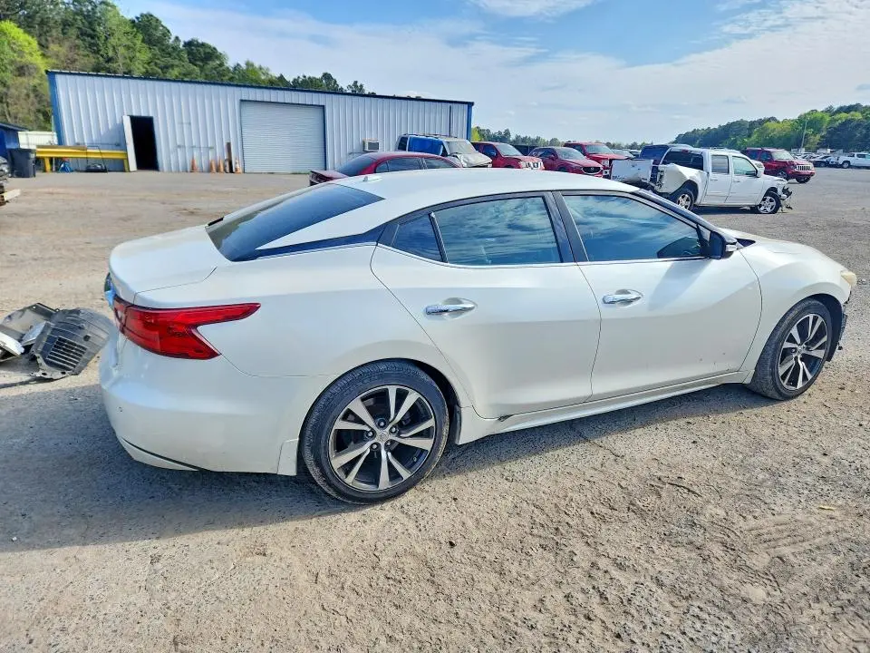 2016 NISSAN MAXIMA 3.5 SV  