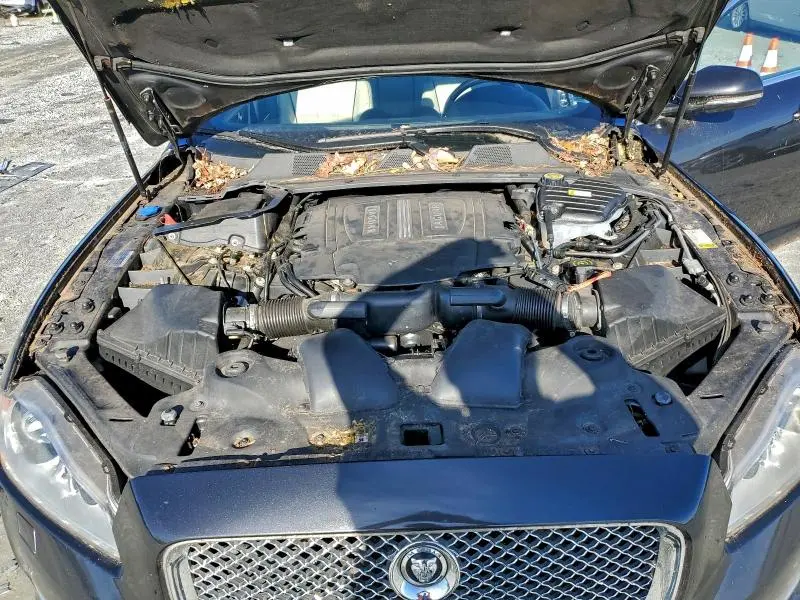 2013 JAGUAR XJL PORTFOLIO  