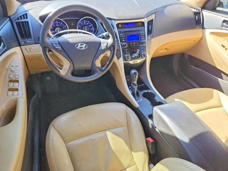 2012 HYUNDAI SONATA GLS  