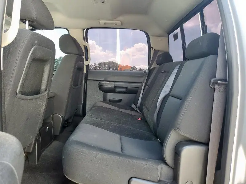 2012 GMC SIERRA K2500 SLE  
