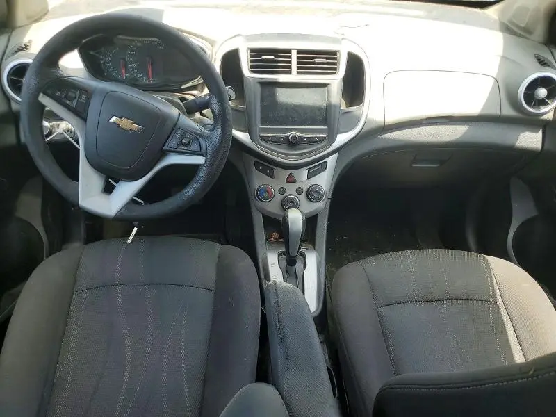 2017 CHEVROLET SONIC LT  