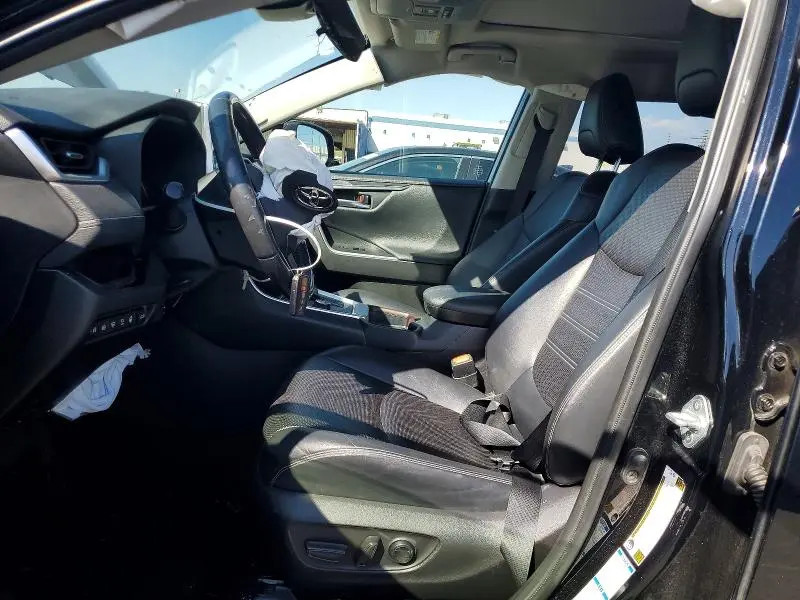 2020 TOYOTA RAV4 LIMITED  