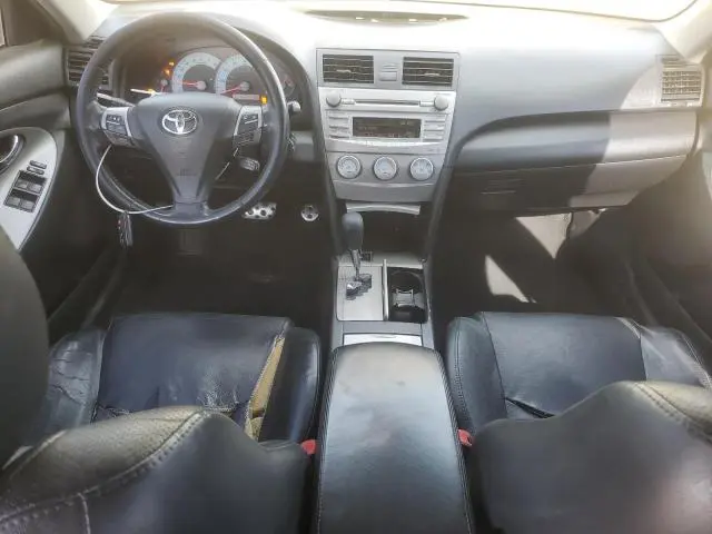 2011 TOYOTA CAMRY SE  