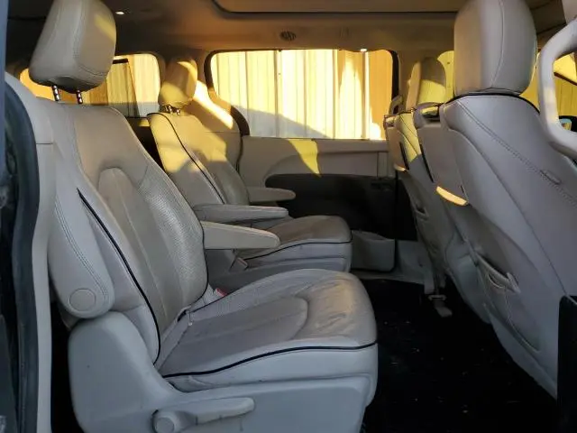 2017 CHRYSLER PACIFICA EHYBRID PLATINUM  