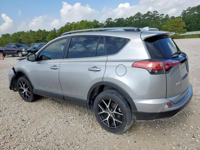 2018 TOYOTA RAV4 SE  