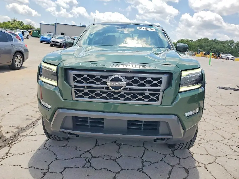 2023 NISSAN FRONTIER SV  
