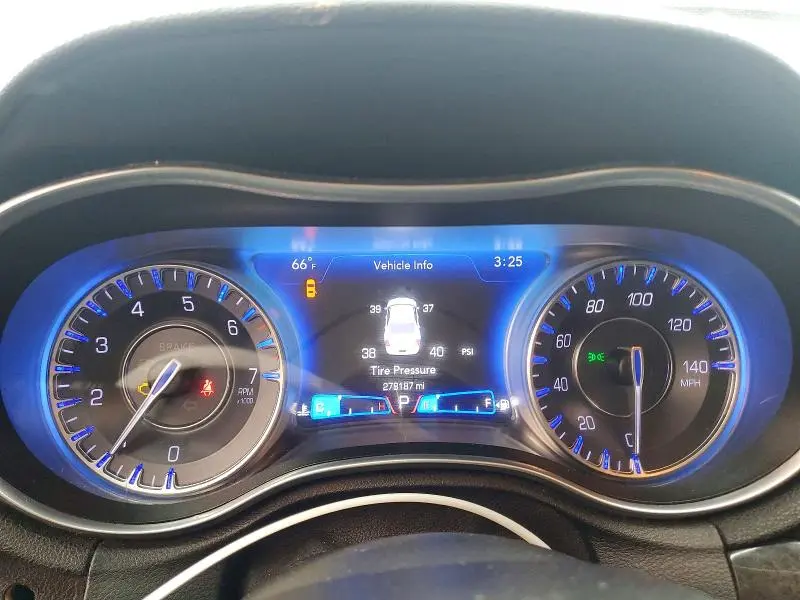 2020 CHRYSLER 300 LIMITED  