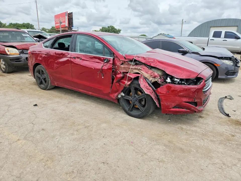 2016 FORD FUSION SE  