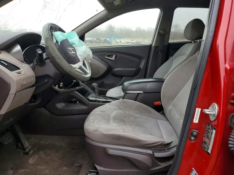 2010 HYUNDAI TUCSON GLS  
