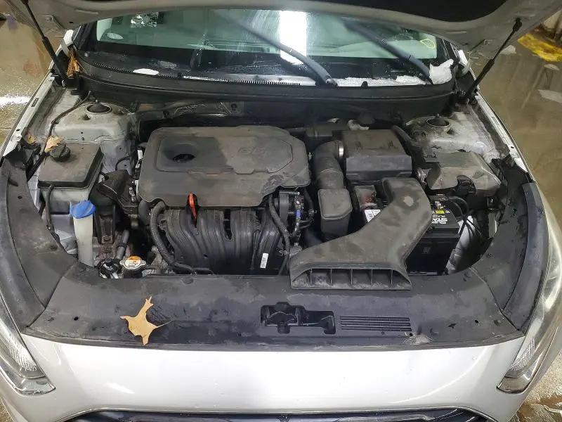 2019 HYUNDAI SONATA SE  