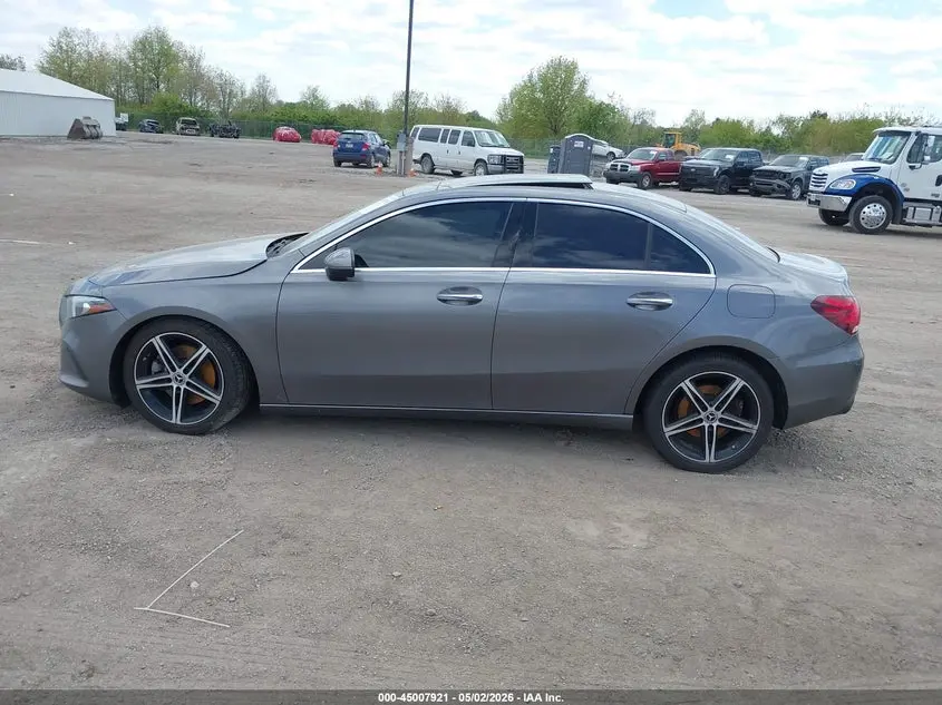 2019 MERCEDES-BENZ A 220 4MATIC