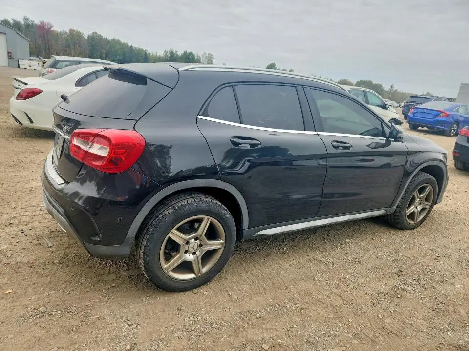 2017 MERCEDES-BENZ GLA 250 4MATIC  