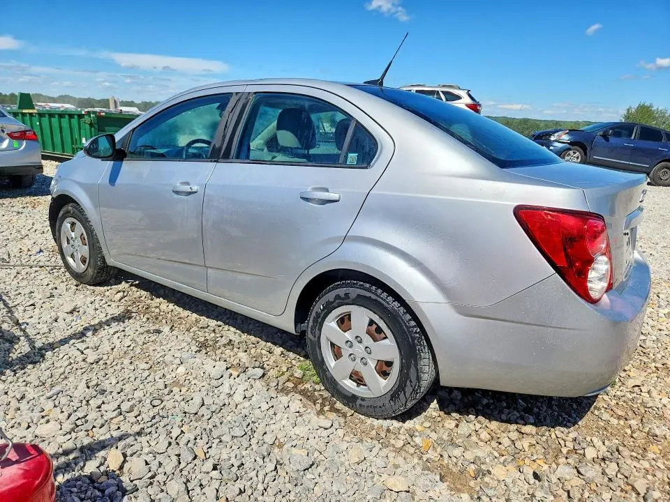 2013 CHEVROLET SONIC LS  