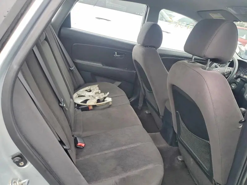2010 HYUNDAI ELANTRA BLUE  