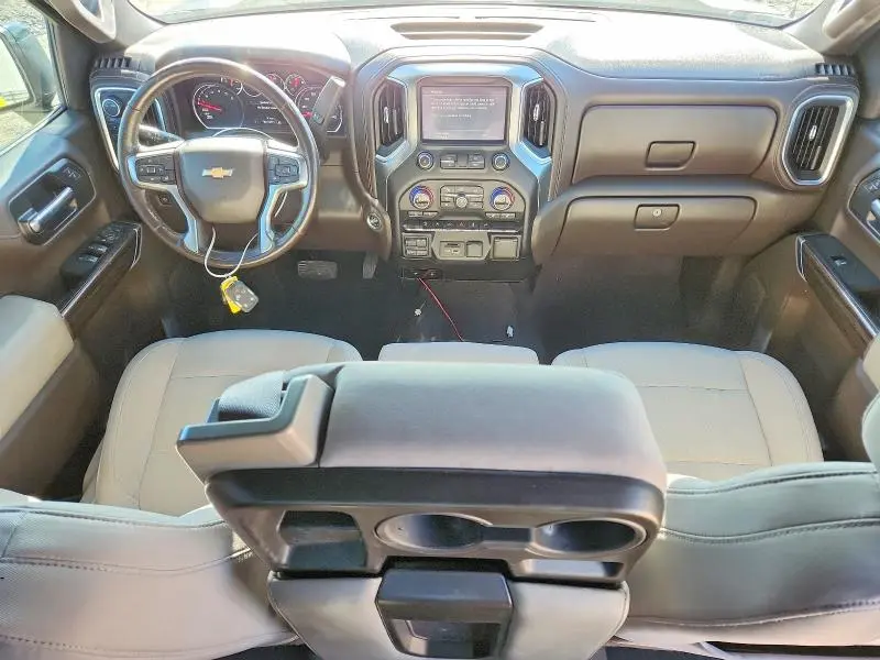 2020 CHEVROLET SILVERADO K1500 LT  