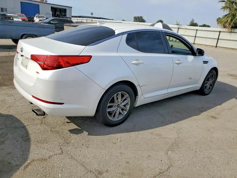 2011 KIA OPTIMA LX  