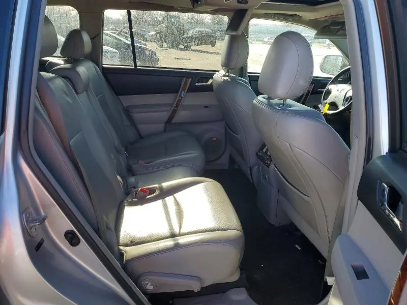 2012 TOYOTA HIGHLANDER LIMITED  