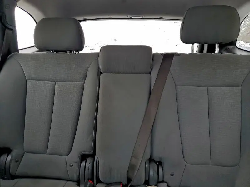 2012 HYUNDAI SANTA FE GLS  