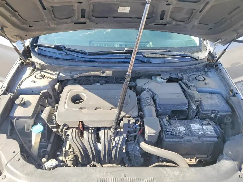 2017 HYUNDAI SONATA SE  
