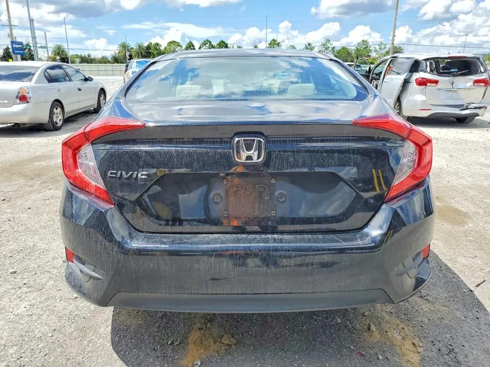 2018 HONDA CIVIC LX  