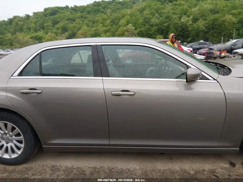 2014 CHRYSLER 300  