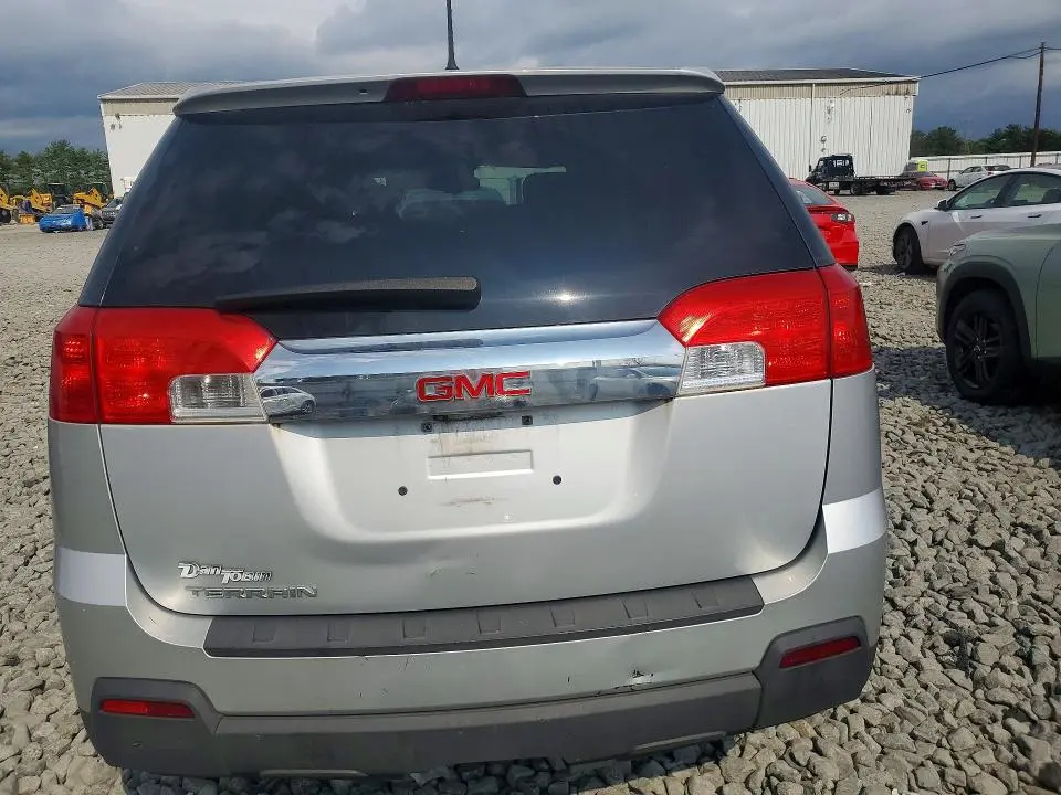 2014 GMC TERRAIN SLE  