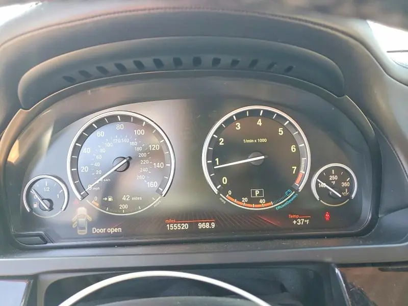 2011 BMW 750 XI  