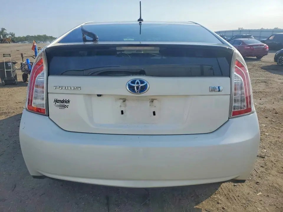 2013 TOYOTA PRIUS THREE  