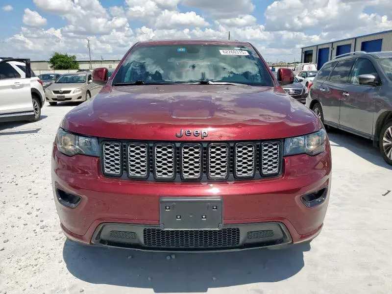 2022 JEEP GRAND CHEROKEE LAREDO E  