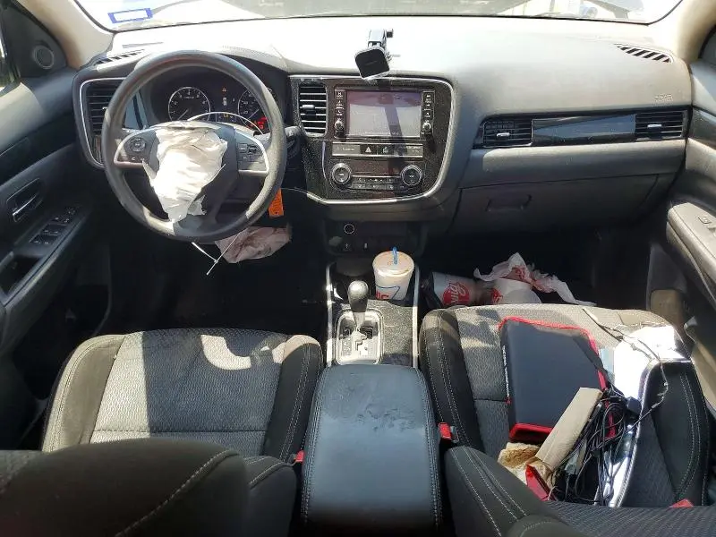 2019 MITSUBISHI OUTLANDER ES  