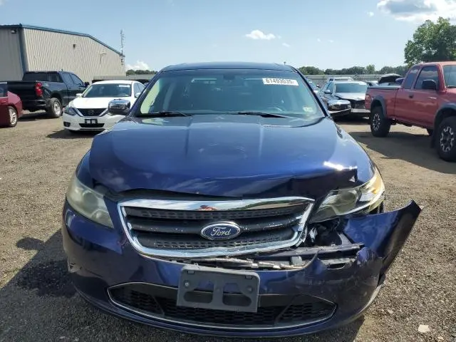 2011 FORD TAURUS LIMITED  