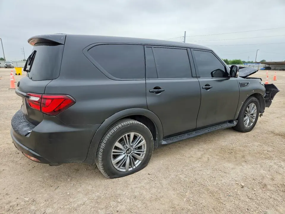 2018 INFINITI QX80 BASE  